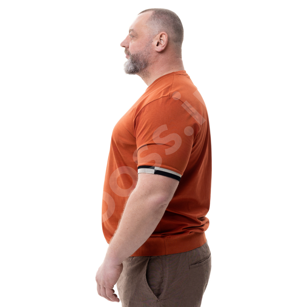 Футболка на манжете терракотового цвета La Vita 2